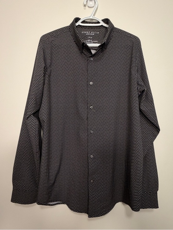 Perry Ellis Other - Perry Ellis Black Pattern Long Sleeve Performance Wrinkle Free Button-Down Shirt